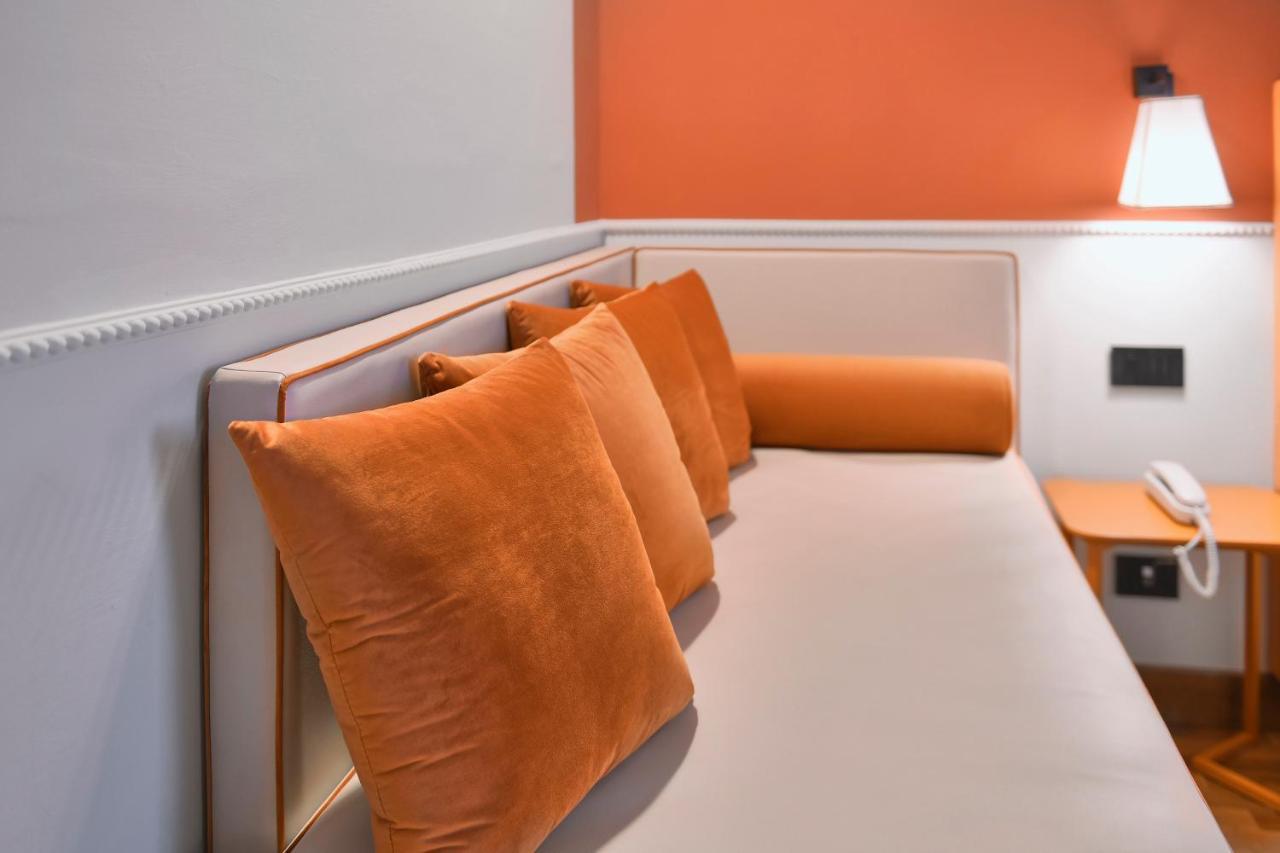 Hotel Torresi Potenza Picena Buitenkant foto
